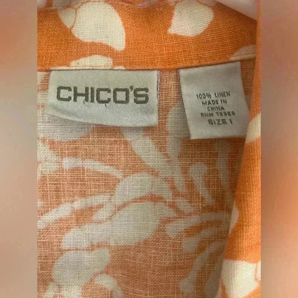Woman’s Chico’s Orange Paisley Linen Short Sleeve Button Down Vacation Top Sz1 - Picture 2 of 9